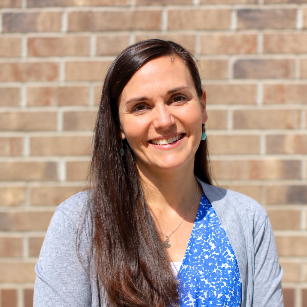 Dr. Elizabeth Tucker, MD